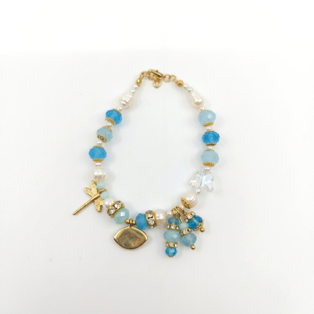 [BAHF013] Coastal Blue & Pearl Charm Bracelet