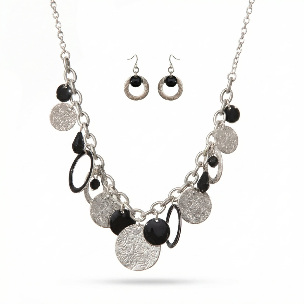 [EGNLF007] Silver and Black Geometric Charm Necklace Set